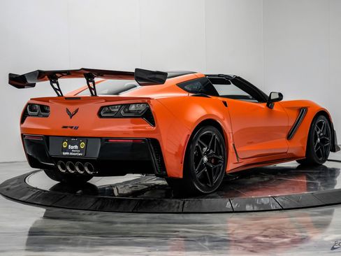 Used 2019 Chevrolet Corvette ZR1 RWD image 22