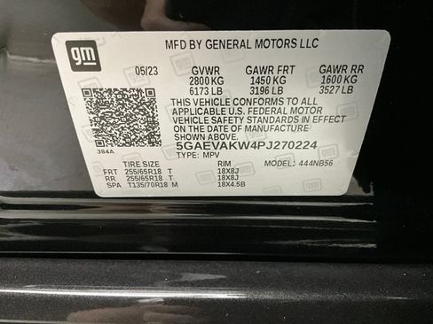 Used 2023 Buick Enclave Essence AWD/4WD image 33
