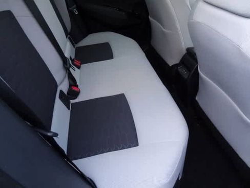 Used 2023 Toyota Corolla SE image 24