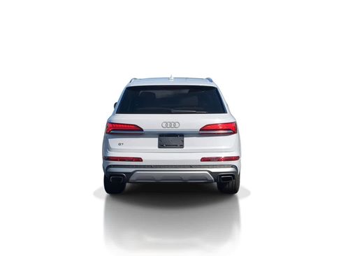 Used 2025 Audi Q7 3.0T Premium Plus image 7