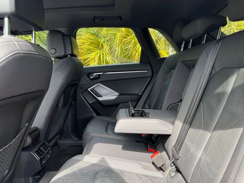 Used 2020 Audi Q3 2.0T Premium w/ Convenience Package image 24