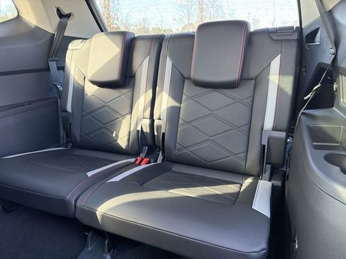 New 2026 Volkswagen Atlas Peak Edition AWD/4WD image 15