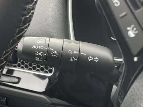 Used 2023 Honda Civic Touring image 12