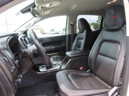 Used 2022 GMC Canyon AT4 w/ Trailering Package AWD/4WD image 20