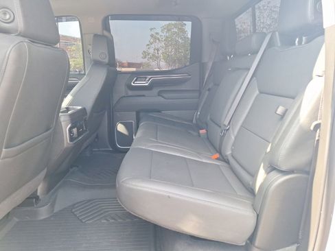 Used 2025 Chevrolet Silverado 1500 LTZ w/ LTZ Premium Package image 24