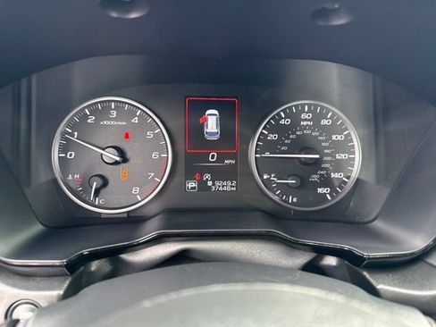 Used 2025 Subaru Outback AWD/4WD image 13