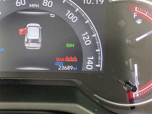 Used 2024 Toyota RAV4 XLE image 18