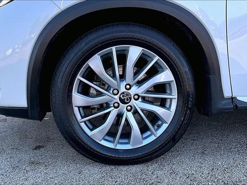 Certified 2024 INFINITI QX50 Luxe AWD/4WD image 10