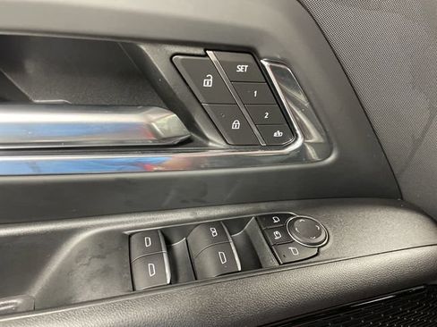 Certified 2025 Chevrolet Silverado EV LT AWD/4WD image 13