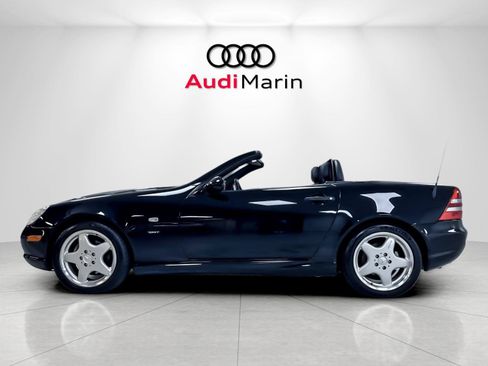 Used 1999 Mercedes-Benz SLK 230 image 2