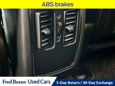 Used 2018 Dodge Durango SXT w/ Quick Order Package 2BB AWD/4WD image 29