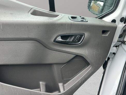 Used 2023 Ford Transit 350 XLT RWD image 17