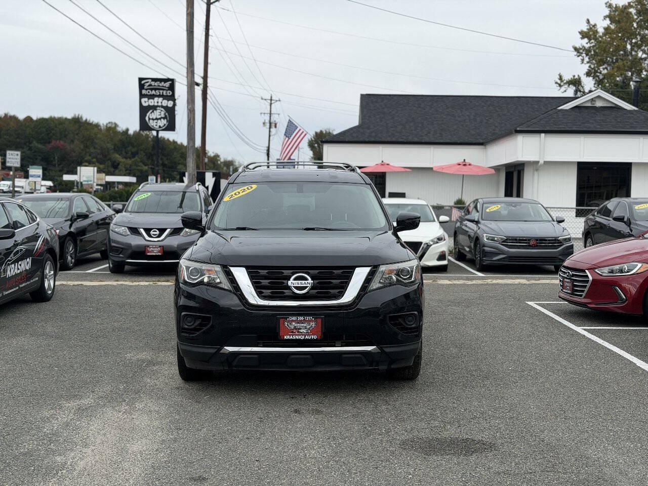 Used 2020 Nissan Pathfinder S AWD/4WD image 2