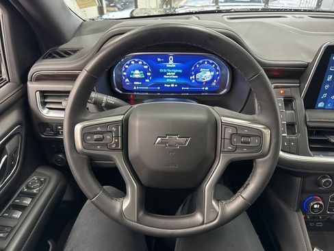 Used 2023 Chevrolet Tahoe Z71 w/ Luxury Package image 22