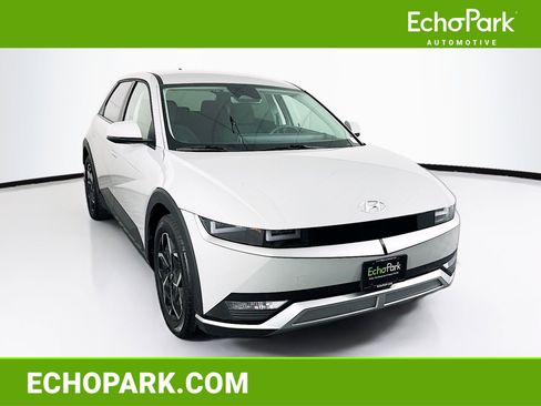 Used 2024 Hyundai Ioniq 5 SEL image 1