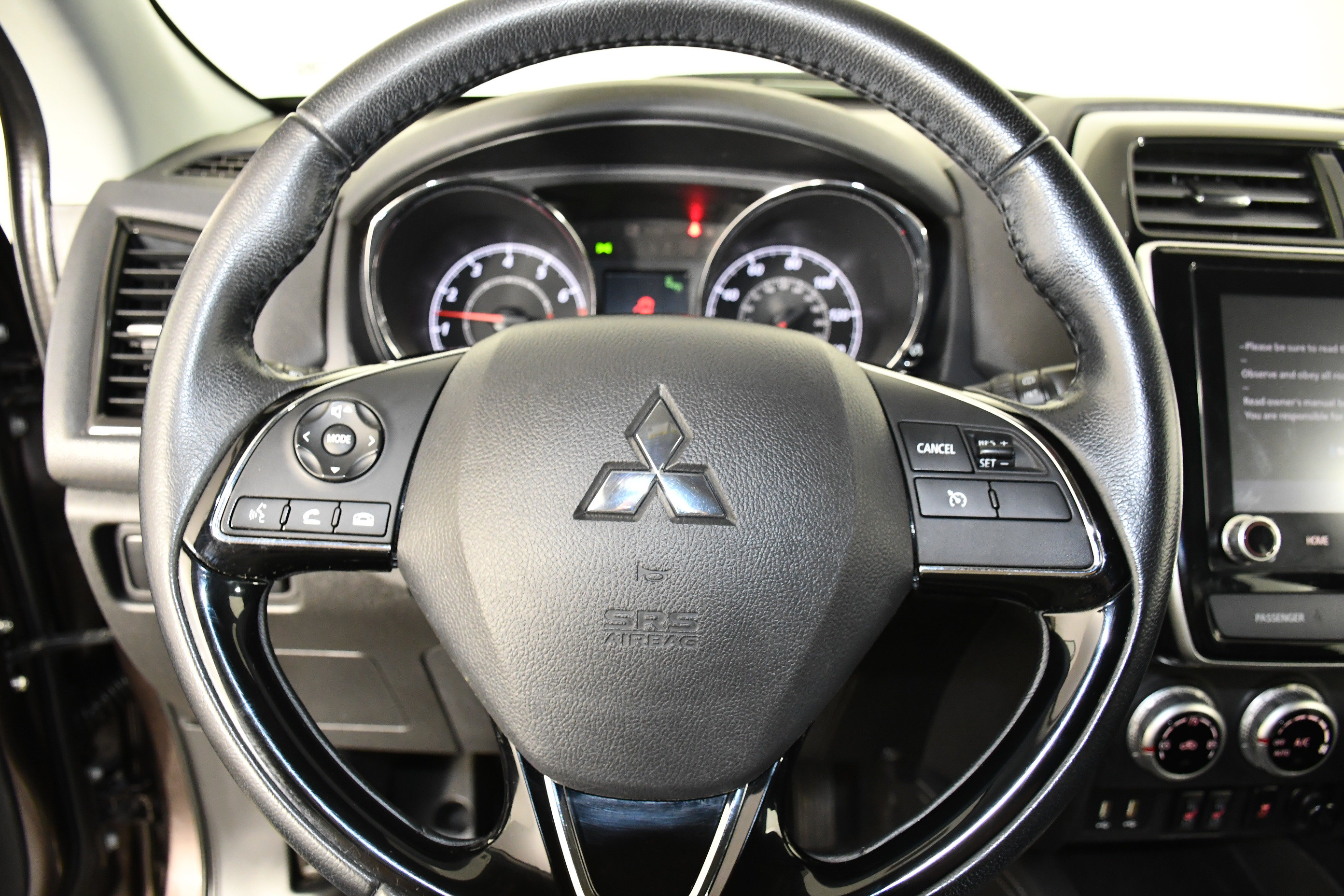 Used 2020 Mitsubishi Outlander Sport SE AWD/4WD image 19