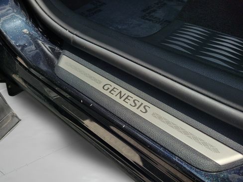 Used 2023 Genesis GV80 3.5T Advanced + AWD/4WD image 35