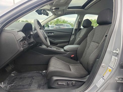 Certified 2023 Honda Accord EX image 13