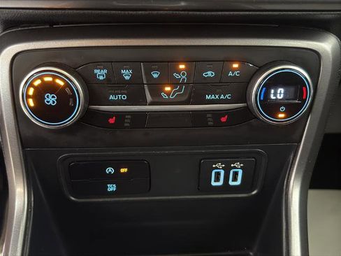 Certified 2021 Ford EcoSport SE w/ SE Convenience Package FWD image 5