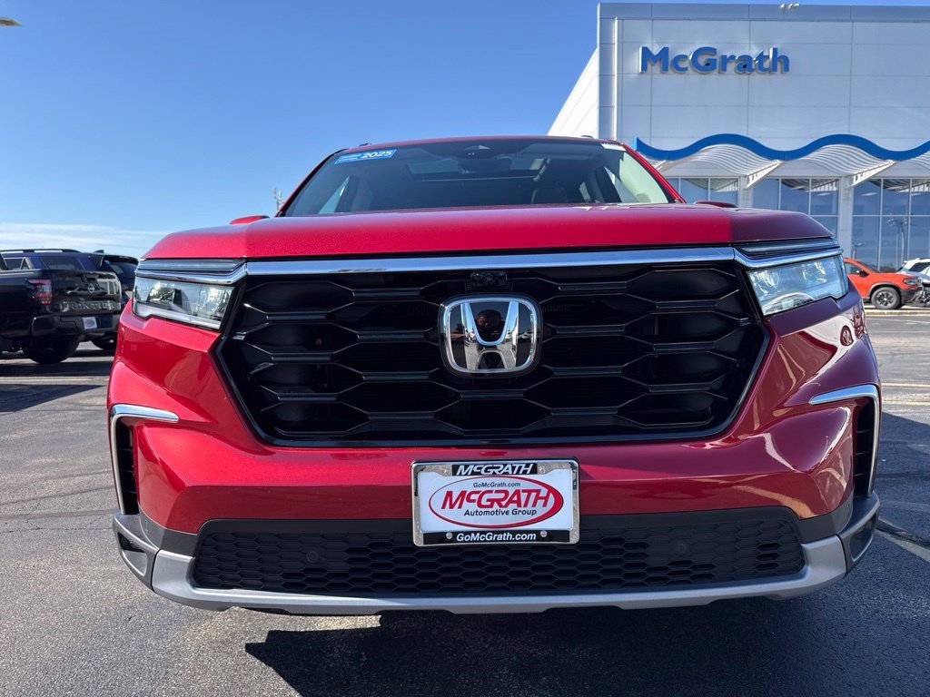 Certified 2025 Honda Pilot Elite image 11