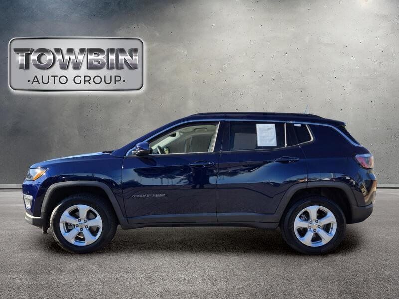 Used 2018 Jeep Compass Latitude w/ Popular Equipment Group AWD/4WD image 8