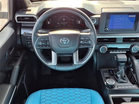 Used 2025 Toyota 4Runner SR5 image 2