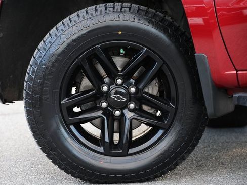 Used 2020 Chevrolet Silverado 1500 LT Trail Boss image 8