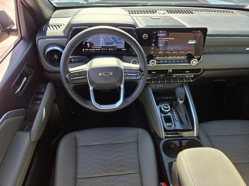 Certified 2023 Chevrolet Colorado ZR2 w/ ZR2 Convenience Package III AWD/4WD image 12