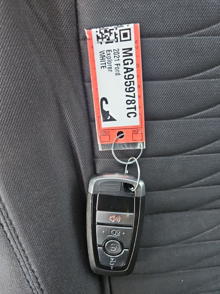 Used 2021 Ford Explorer XLT RWD image 20