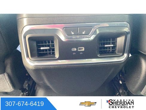 Used 2024 GMC Sierra 2500 Denali w/ Technology Package AWD/4WD image 29