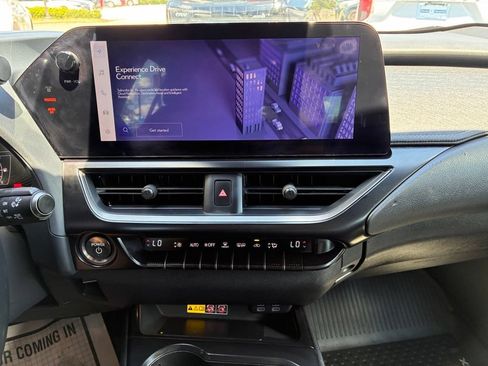 Used 2023 Lexus UX 250h AWD w/ Accessory Package (Z2) image 31