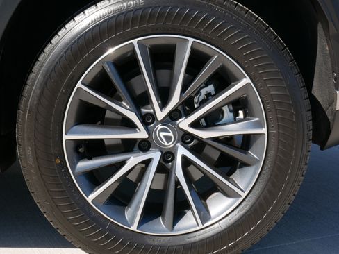Used 2025 Lexus NX 350h AWD w/ Cold Area Package image 21