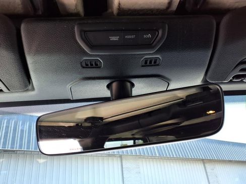 Used 2020 Jeep Wrangler Unlimited Sahara w/ Uconnect 4C Nav & Sound Group image 24