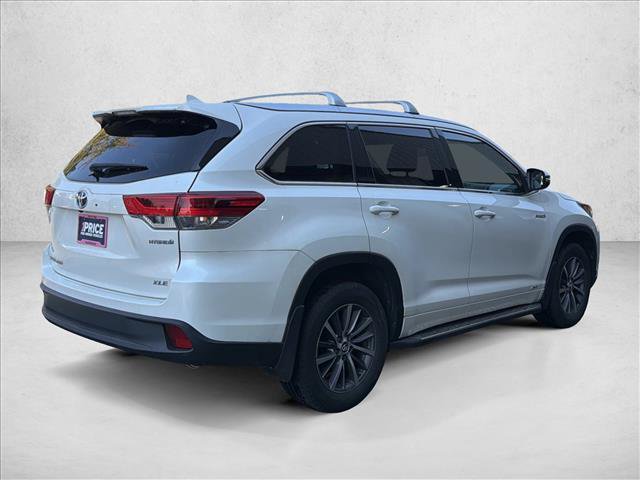 Used 2017 Toyota Highlander XLE AWD/4WD image 5