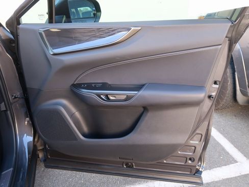 Used 2025 Lexus NX 250 FWD w/ Premium Package image 39