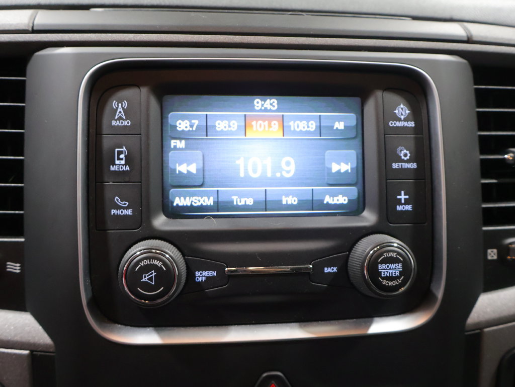Used 2019 RAM 1500 Express AWD/4WD image 23