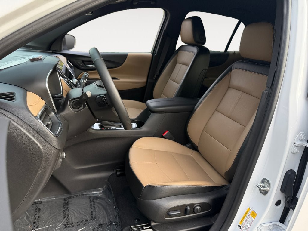 Used 2023 Chevrolet Equinox Premier AWD/4WD image 7