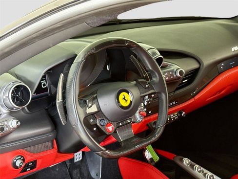 Used 2022 Ferrari F8 Tributo image 16