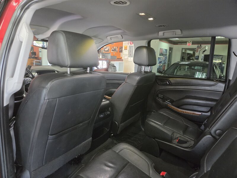 Used 2020 Chevrolet Suburban Premier w/ Max Trailering Package AWD/4WD image 16