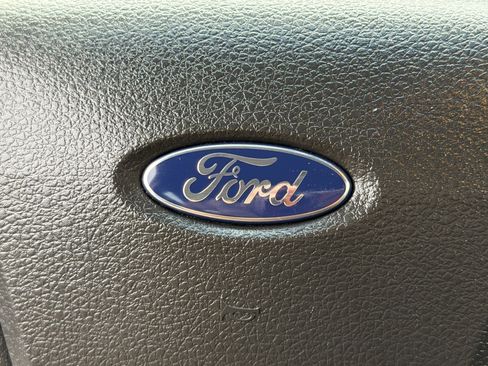 Used 2012 Ford Fusion SE image 24