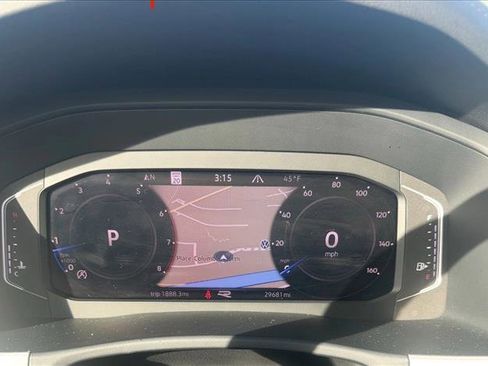 Used 2022 Volkswagen Atlas SEL Premium image 10