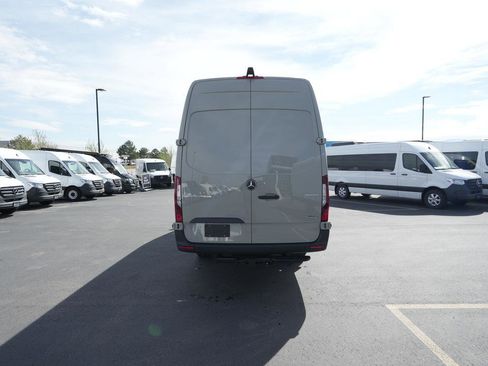 New 2026 Mercedes-Benz Sprinter 2500 image 6