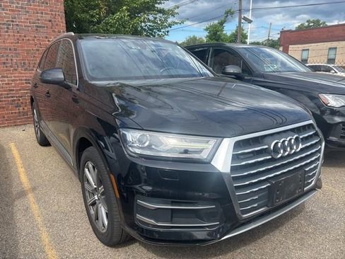 Used 2019 Audi Q7 2.0T Premium w/ Cold Weather Package AWD/4WD image 12