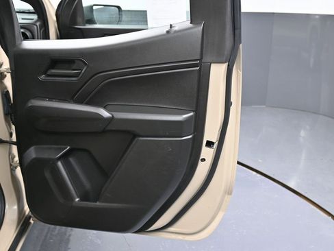 Used 2024 Chevrolet Colorado W/T image 35