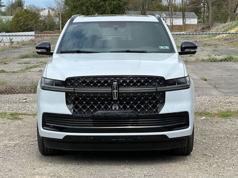 New 2026 Lincoln Navigator Reserve w/ Jet Appearance Package AWD/4WD image 29