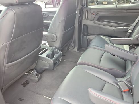 Certified 2023 Honda Odyssey Sport image 16