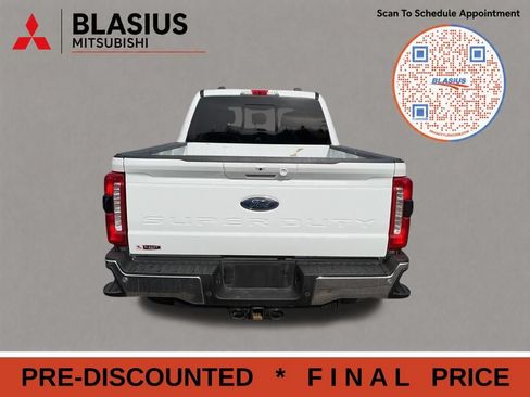 Used 2024 Ford F250 Lariat AWD/4WD image 9