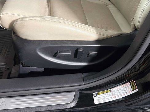Used 2018 Nissan Maxima 3.5 SL FWD image 18