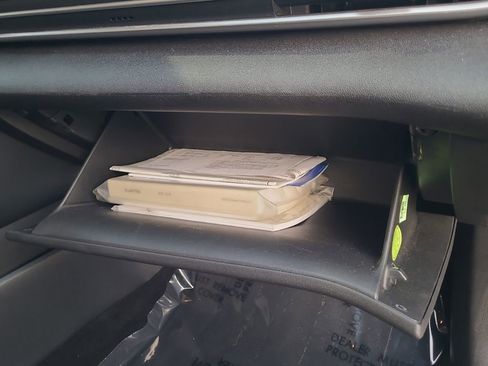 Used 2023 Hyundai Elantra SEL image 46