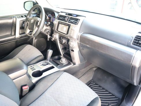 Used 2019 Toyota 4Runner SR5 AWD/4WD image 52